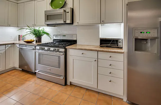 Sold by Brown Harris Stevens | media 17