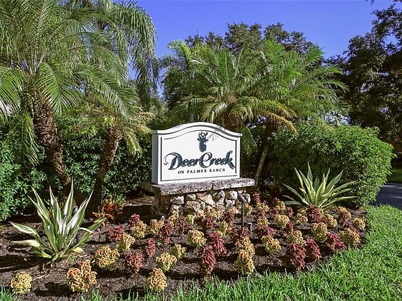 2nd image of 8456 Woodbriar Dr