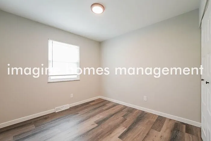 435 Alpine Village Dr — Photo 7