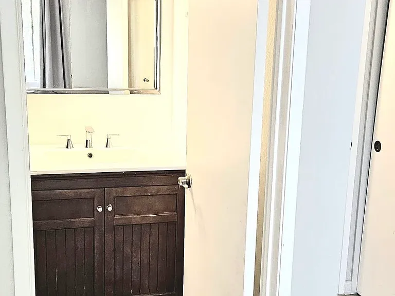 140 Walnut Ave #2C — Photo 4