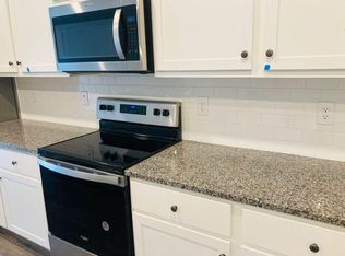 201 Bay Pine Dr, Madison, AL 35756