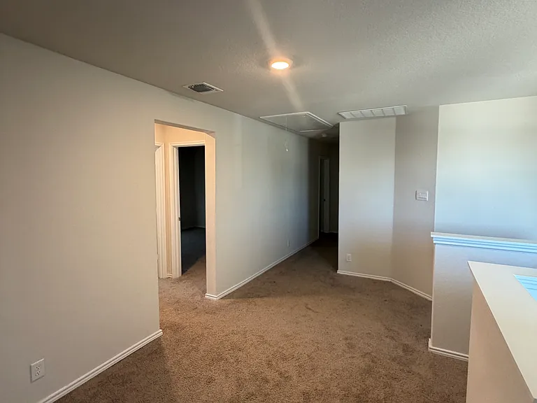 13842 Guffey Cir — Photo 11