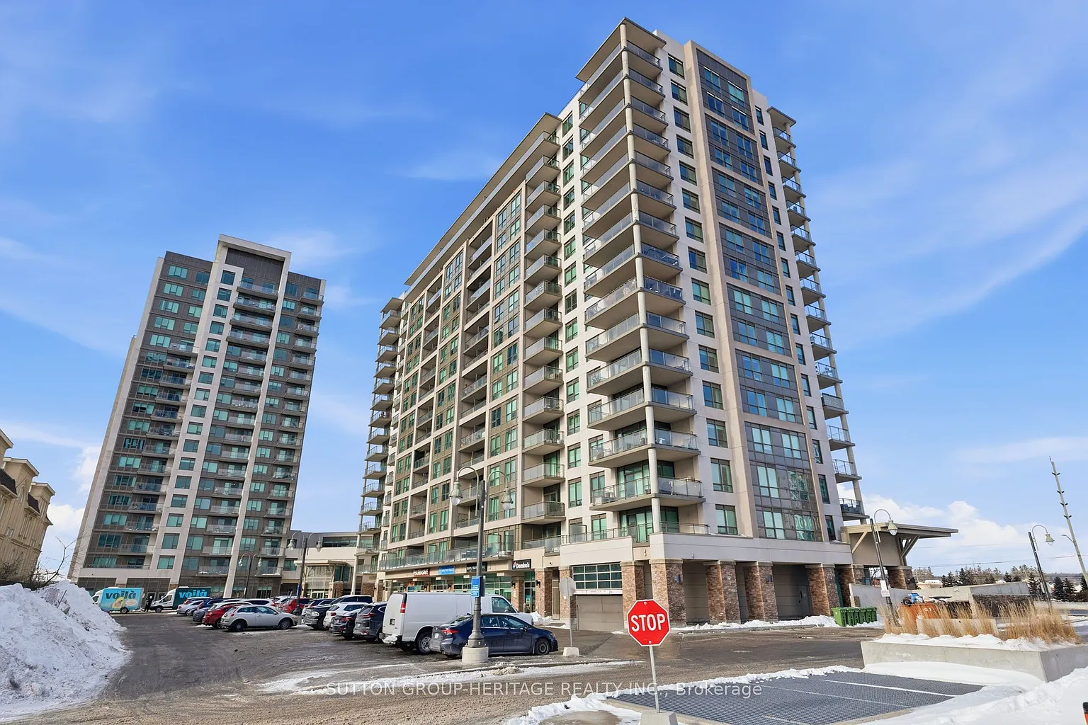 1235 Bayly St #213 photo 1