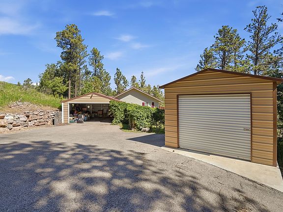 3rd image of 8912 Ridge Trl