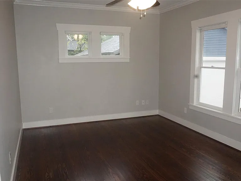 825 Algregg St — Photo 18