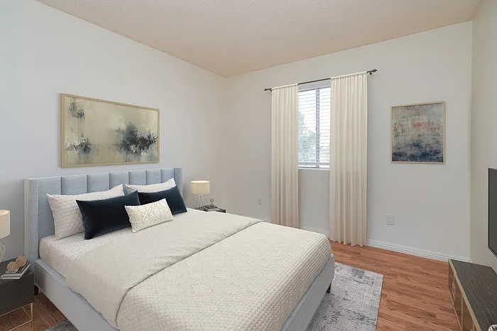 5946 E Fairfield St — Photo 11