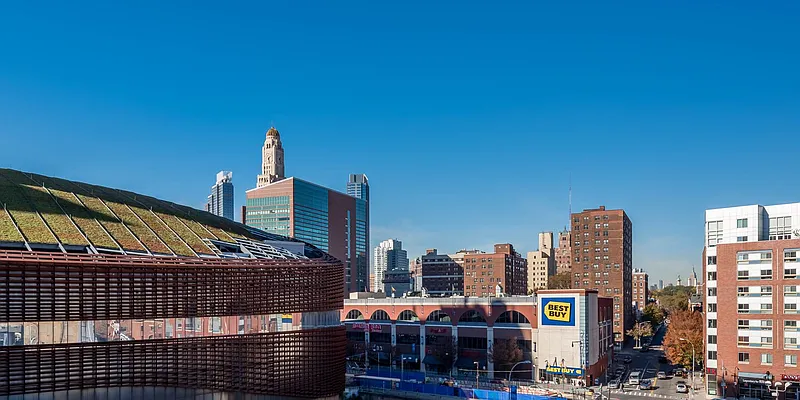 Rented by Nooklyn NYC LLC | media 52