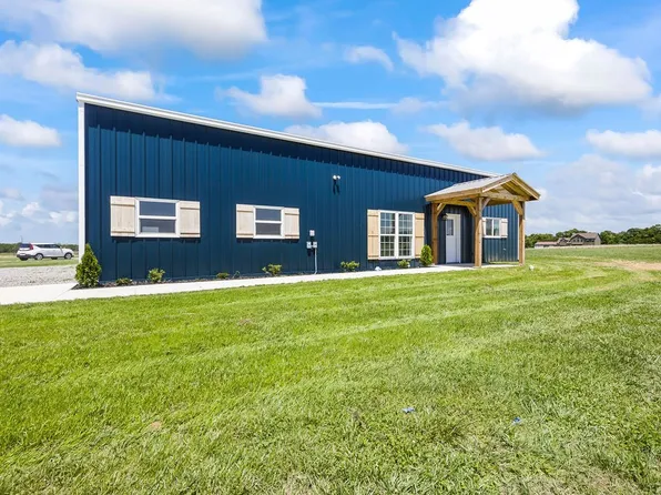 11095 Fishback Rd, Gravette, AR 72736