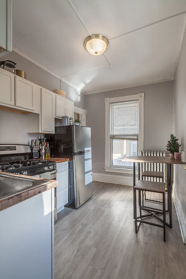 313 East Mifflin Street - 5 — Photo 2