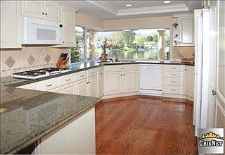 2nd image of 2448 Oakshore Dr
