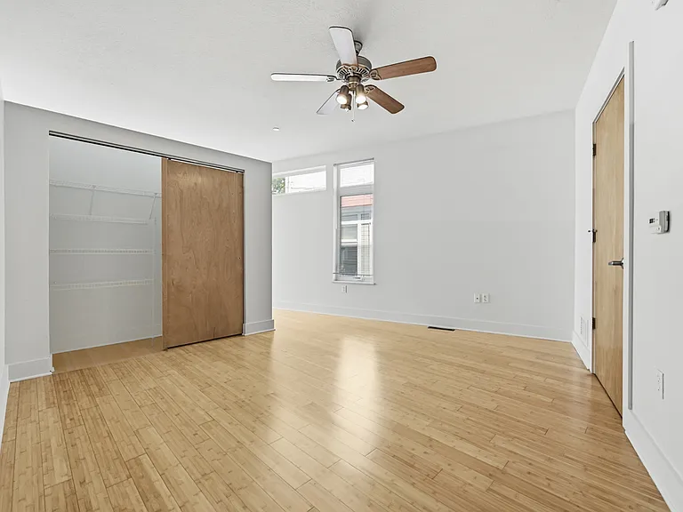 521 Shady Ave #14 — Photo 15