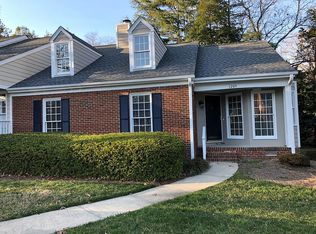 1209 Deptford Ct, Raleigh, NC 27609