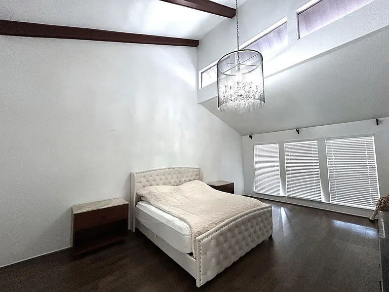 707 Trademark Pl — Photo 21