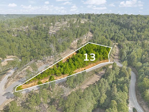 2nd image of 13 Sleepy Hollow Rd