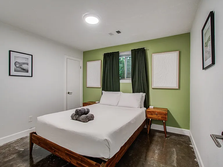 11714 Hillcroft St — Photo 25