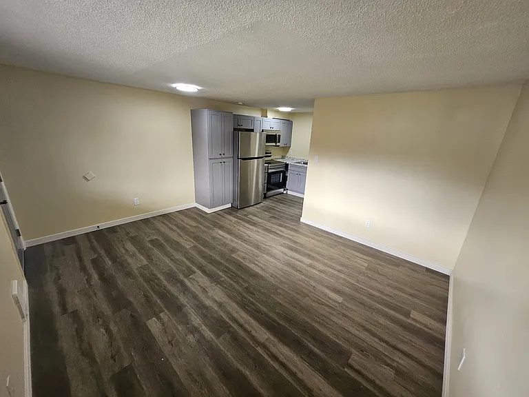 14900 Union Ave SW #2 — Photo 3