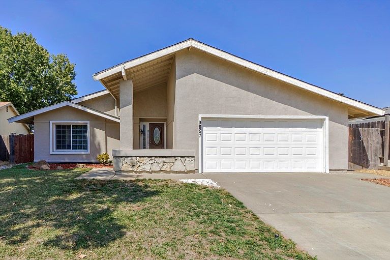 1st image of 9857 Bexley Dr