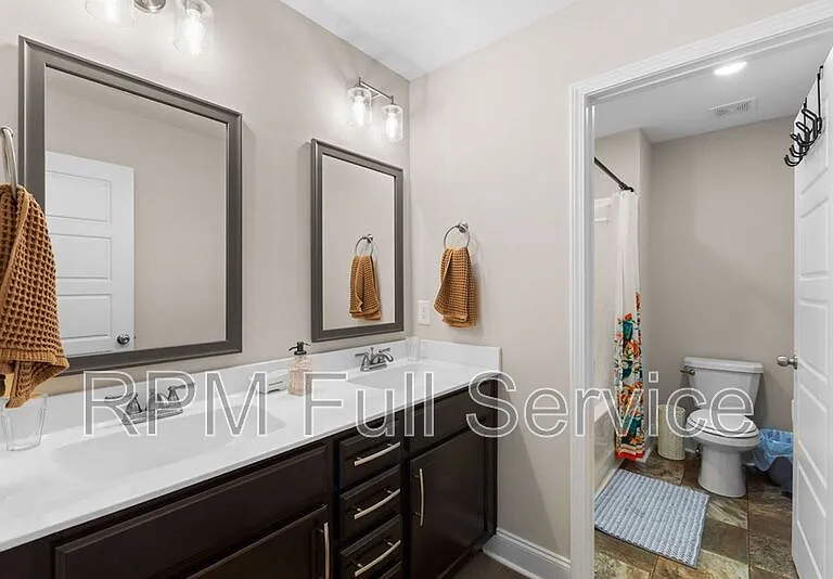 604 Alvin Rd — Photo 34
