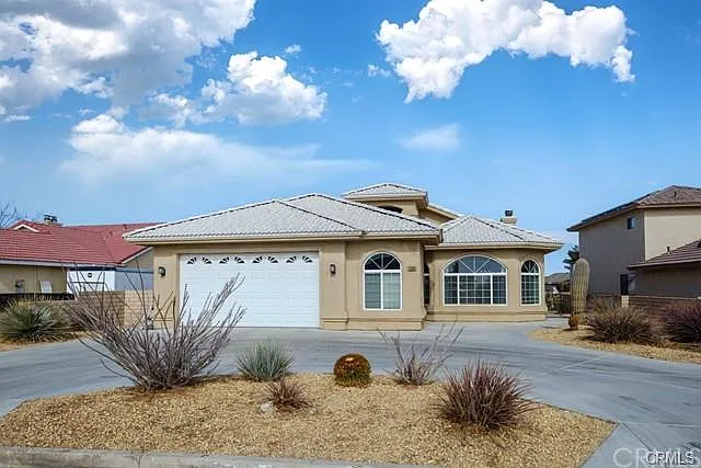 14384 Hurricane Ln — Photo 1