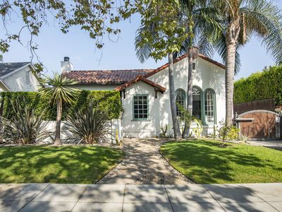 358 S Sycamore Ave, Los Angeles, CA, 90036