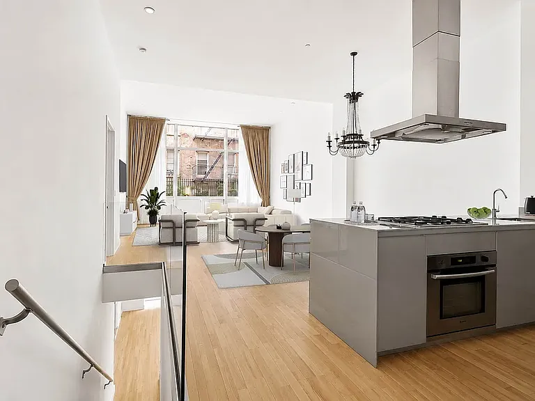 420 W 25th St #1M — Photo 5