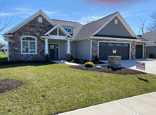 16490 Chilton Cv, Huntertown, IN