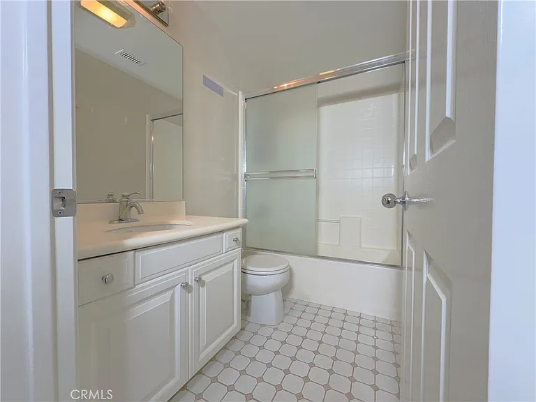 38 Gardenpath — Photo 29