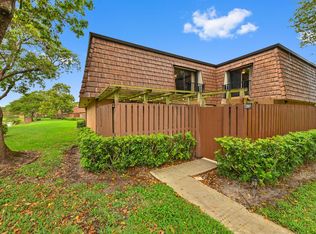 2007 20th Lane, Greenacres, FL 33463