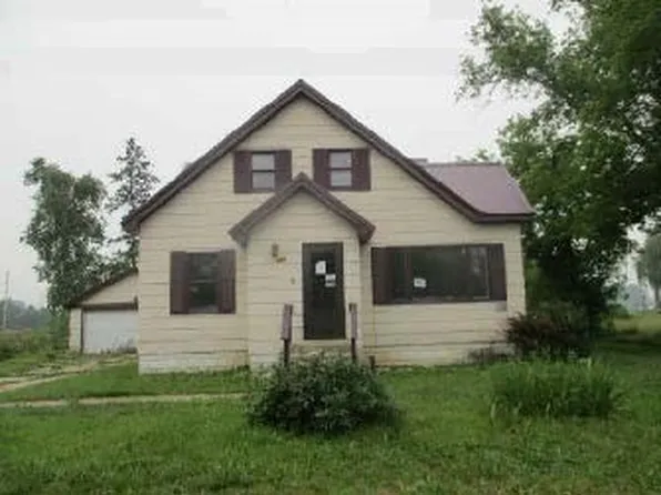 310 E Main St, Turner, MI 48765
