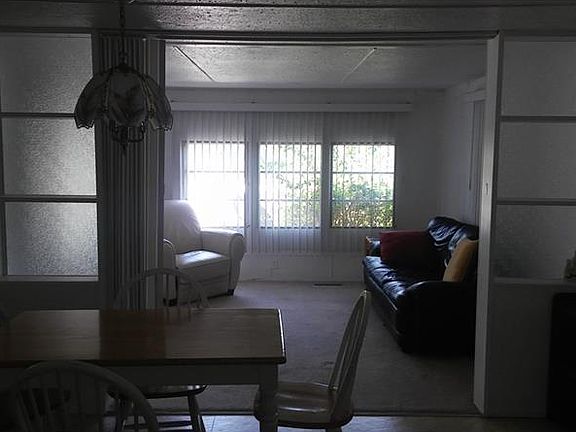 3rd image of 109 Lake Tarpon Dr #25