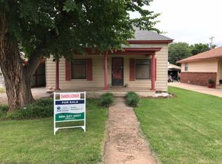 924 Barnes Ave, Alva, OK 73717
