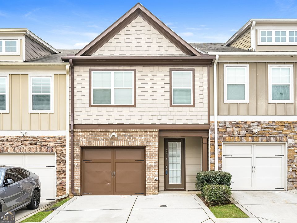 1st image of 2716 Avanti Way