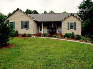 254 Arnold Farms Ln, Lexington, NC 27295