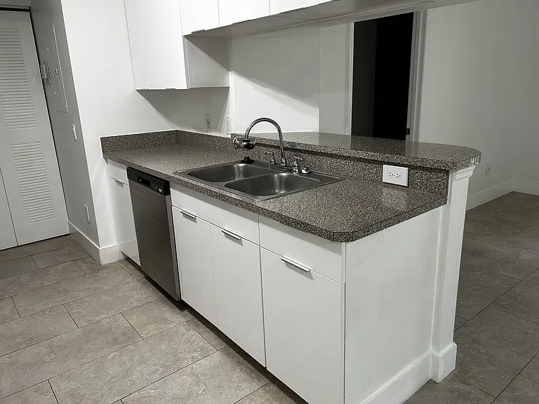 450 S Park Rd #5303 — Photo 8