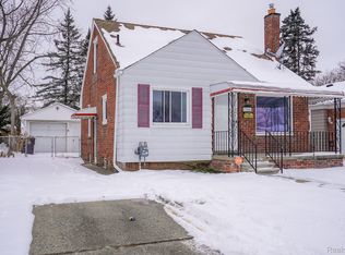 17681 Centralia, Redford, MI