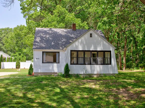 17 N Division Ave, Holland, MI 49424