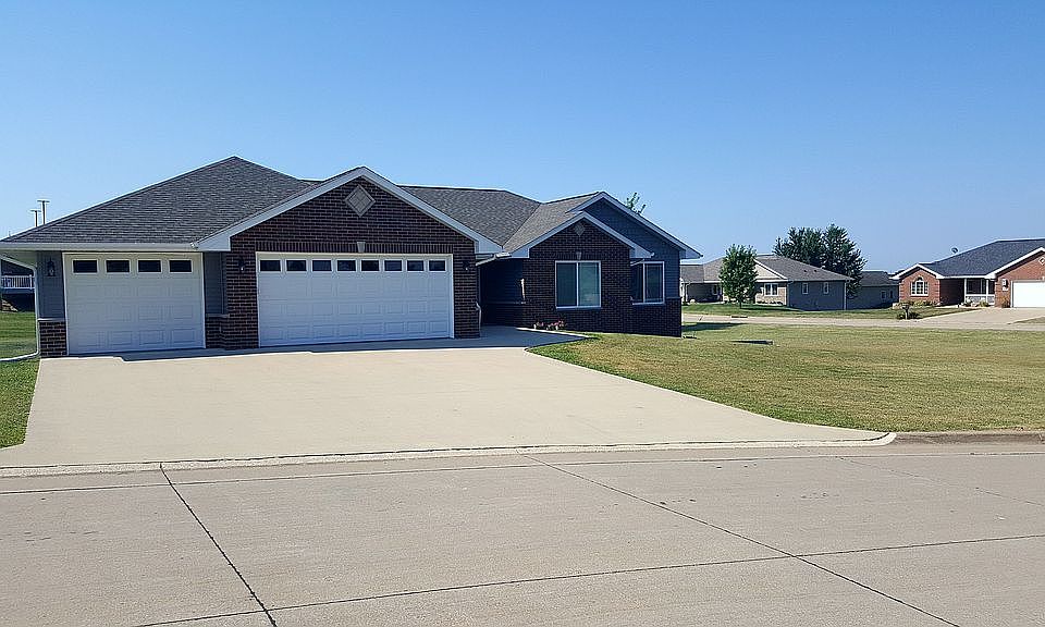1st image of 9496 Cashel Dr E