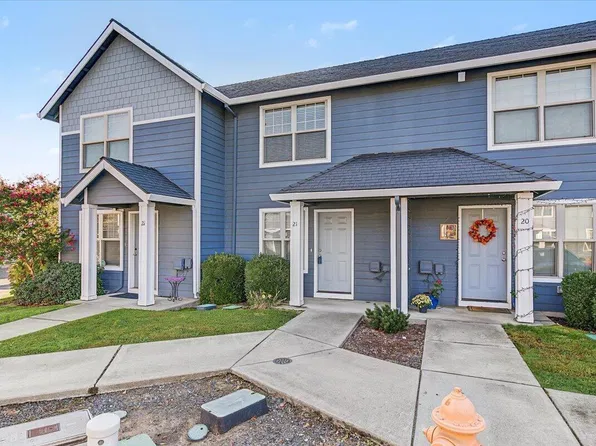 450 Midway Rd Unit 21, Medford, OR 97501