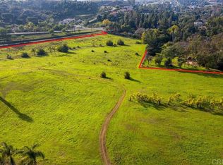 3574 Hollyberry Dr, Vista, CA 92084