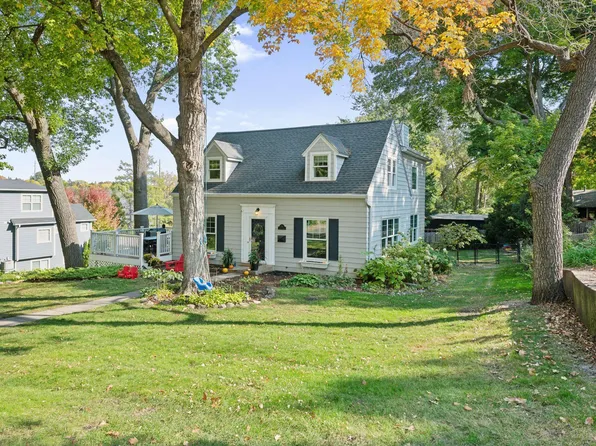 254 Benton Ave, Wayzata, MN 55391