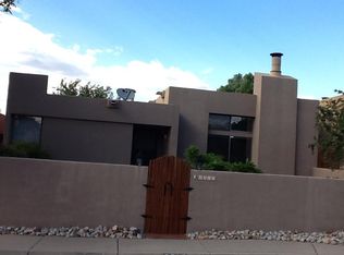 8317 Racheleigh Rd NE, Albuquerque, NM 87109