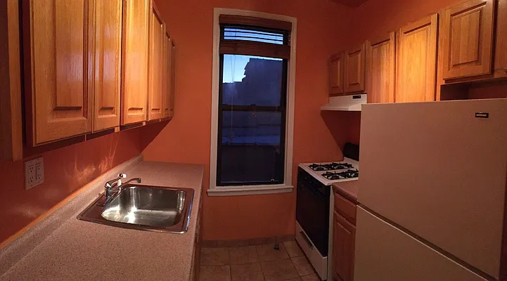 Rented by Sterling Realty Solution Inc | media 9