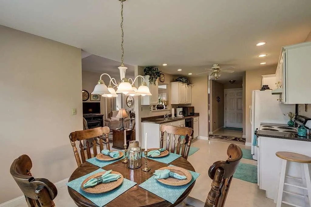 3 bed, 1591 sqft, $1,800 — Photo 3