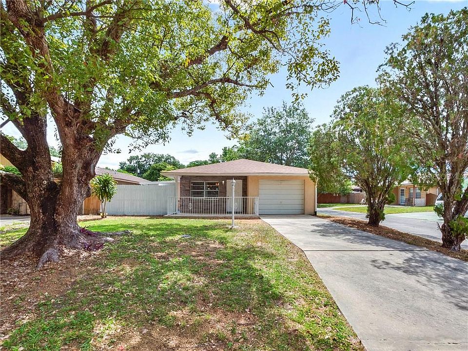 1st image of 527 Hibiscus Way
