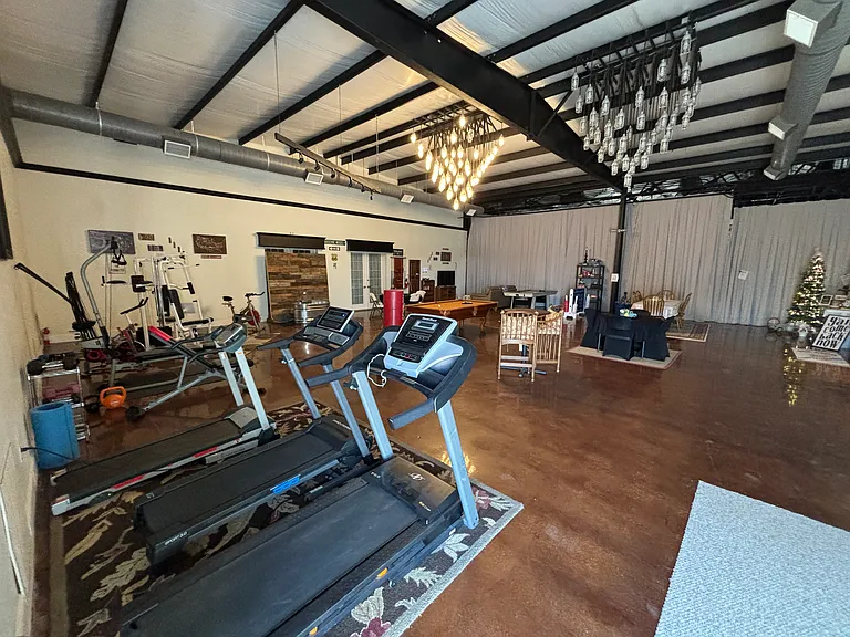 2946 W Ganzer Rd #103 — Photo 30