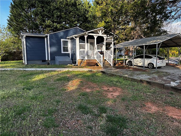 Listing photo 5