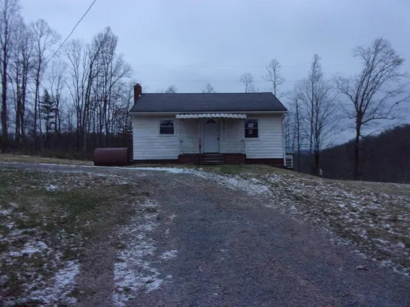 720 Fairview Rd, Independence, WV 26374