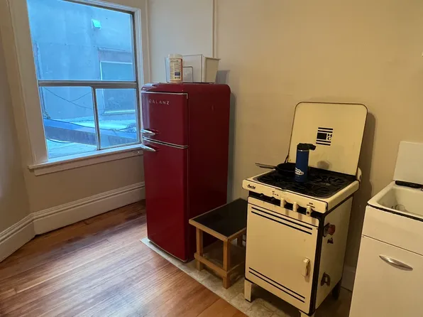 307 1/2 W 2nd Ave APT 7, Spokane, WA 99201
