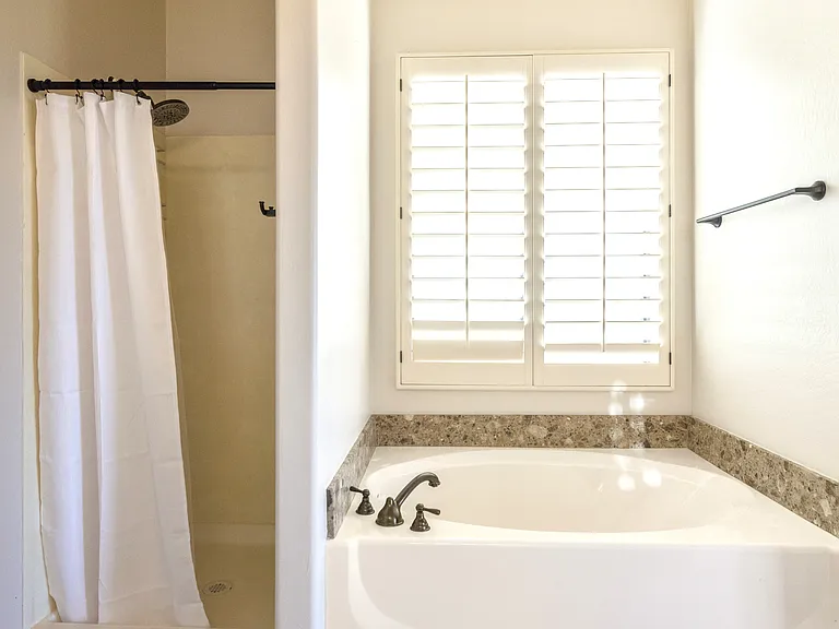 6822 E Portia St — Photo 12