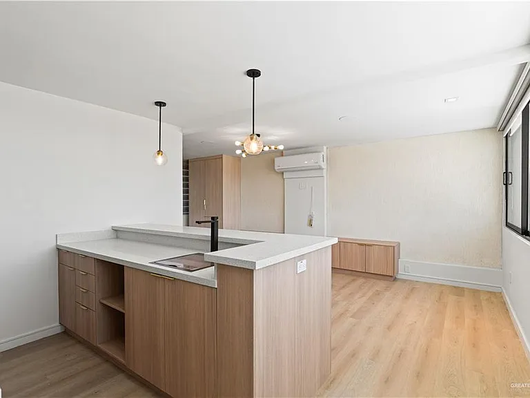1410 S 7th Ave — Photo 27